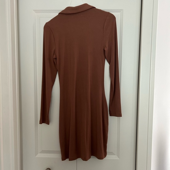 NEW Abercrombie & Fitch Ribbed Button Down Midi Dress - Picture 4 of 6